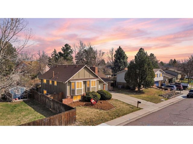 7779 W Portland Ave, Littleton, CO 80128