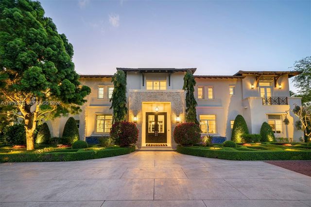 11750 SW 68th Ct, Pinecrest, FL 33156