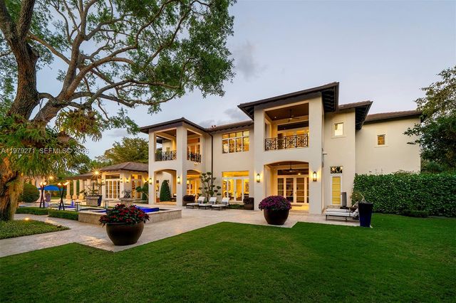 11750 SW 68th Ct, Pinecrest, FL 33156