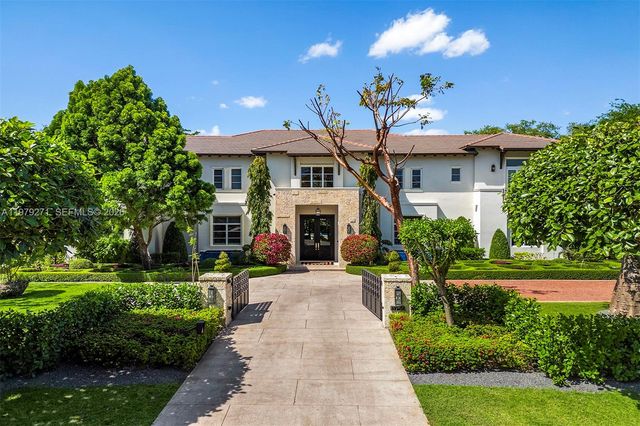 11750 SW 68th Ct, Pinecrest, FL 33156