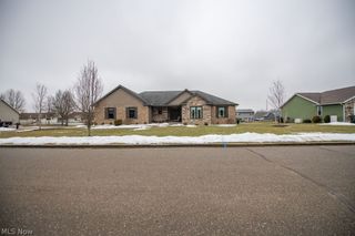 3912 Clay Court SE, Dennison, OH 44621