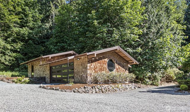 19611 NE Redmond Road, Redmond, WA 98053