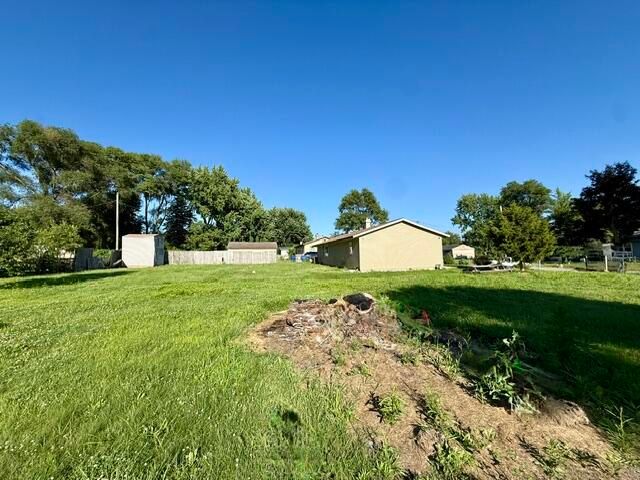 2431 Lawrence Drive, Benton Harbor, MI 49022