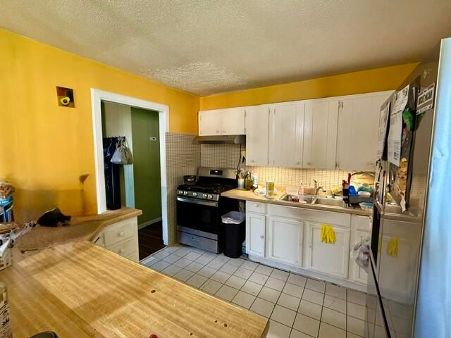 2431 Lawrence Drive, Benton Harbor, MI 49022