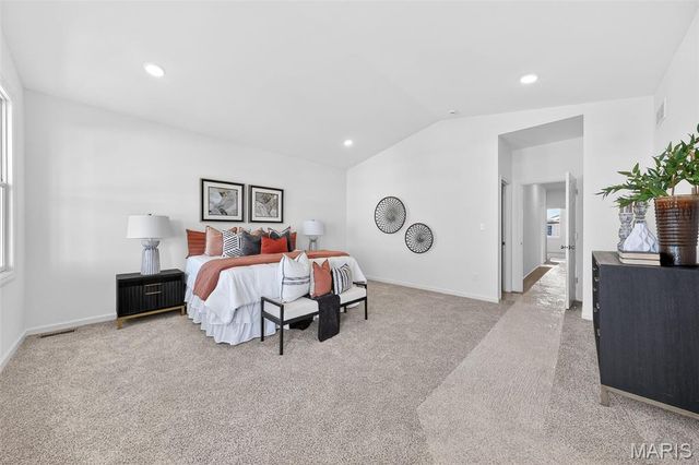 4208 Marais Temps Clair Drive, St Charles, MO 63301