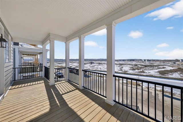 4208 Marais Temps Clair Drive, St Charles, MO 63301