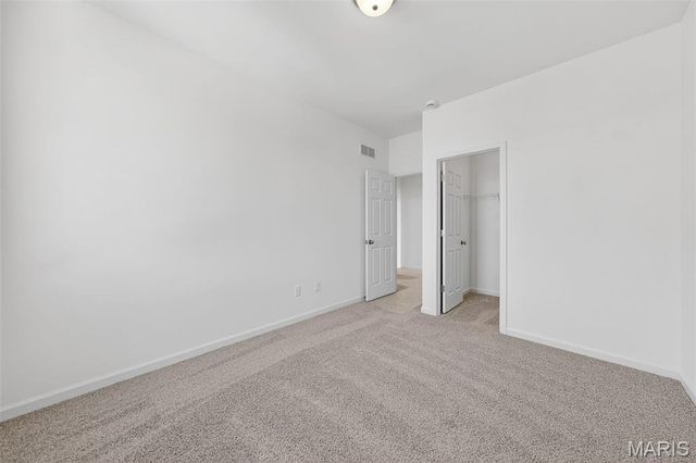 4208 Marais Temps Clair Drive, St Charles, MO 63301