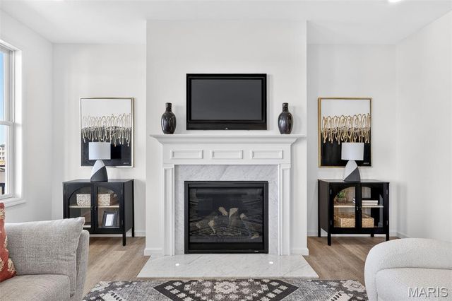 4208 Marais Temps Clair Drive, St Charles, MO 63301