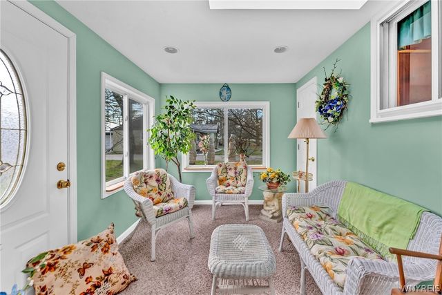 6105 Newton Road, Orchard Park, NY 14127