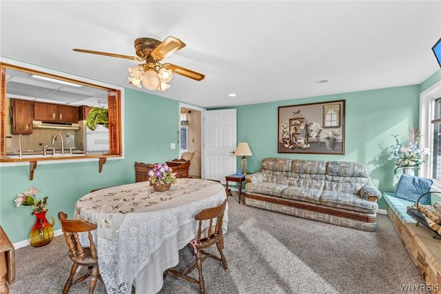 6105 Newton Road, Orchard Park, NY 14127