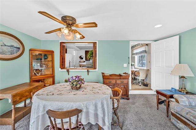 6105 Newton Road, Orchard Park, NY 14127