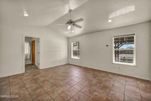 1221 Golden Park Way, Fallon, NV 89406