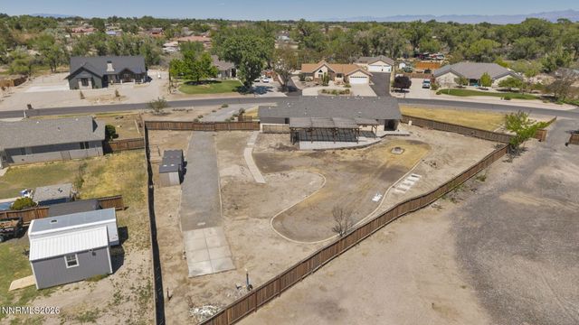 1221 Golden Park Way, Fallon, NV 89406
