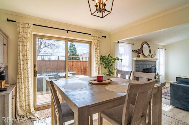 46788 Peach Grove Avenue, Macomb Township, MI 48044