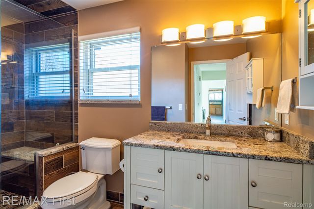 46788 Peach Grove Avenue, Macomb Township, MI 48044