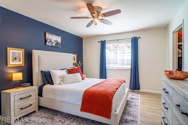 46788 Peach Grove Avenue, Macomb Township, MI 48044