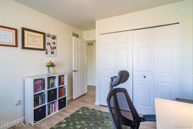 46788 Peach Grove Avenue, Macomb Township, MI 48044