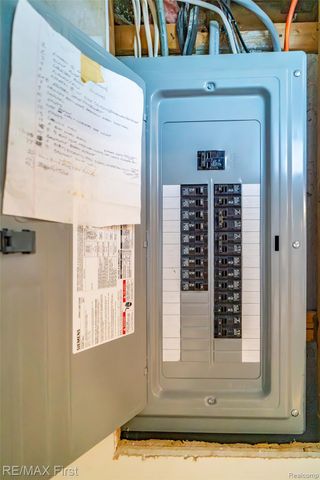 46788 Peach Grove Avenue, Macomb Township, MI 48044