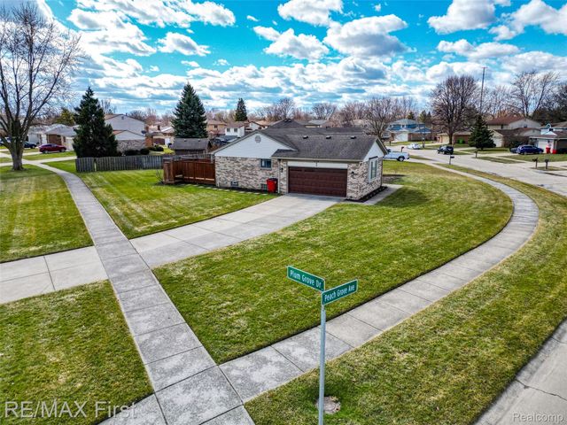 46788 Peach Grove Avenue, Macomb Township, MI 48044