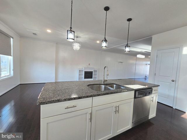 1522 RIBBON LIMESTONE TER SE, Leesburg, VA 20175