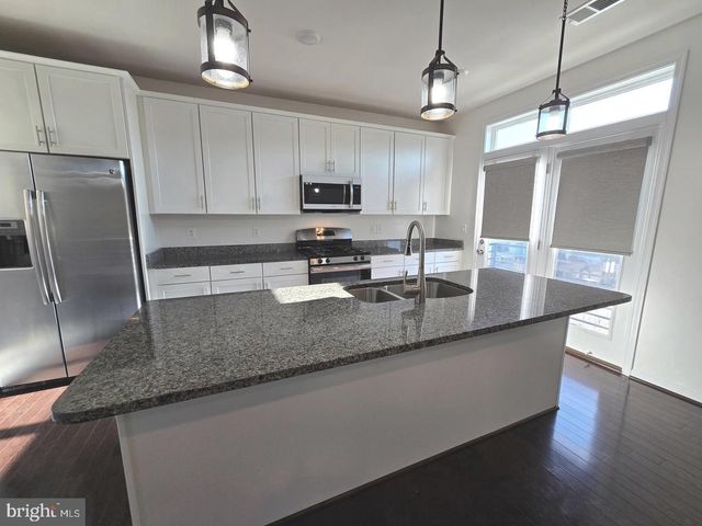 1522 RIBBON LIMESTONE TER SE, Leesburg, VA 20175