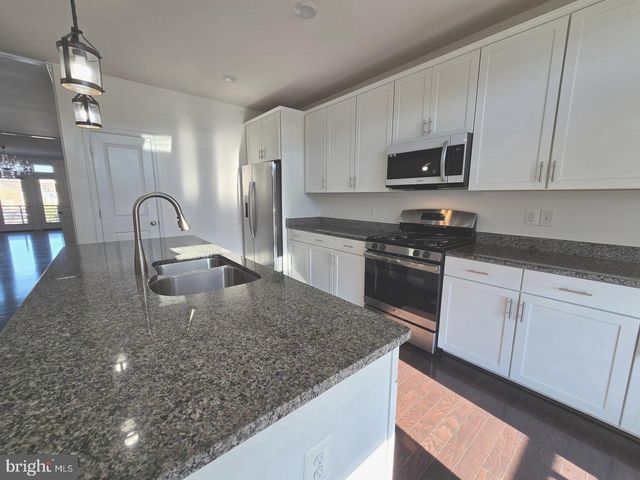 1522 RIBBON LIMESTONE TER SE, Leesburg, VA 20175