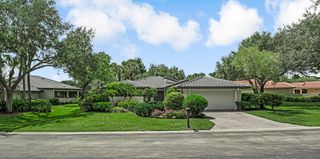 14 Bristol Circle, Boynton Beach, FL 33436