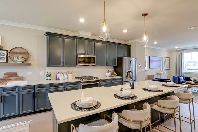 5032 Cedar Drive, Naperville, IL 60564
