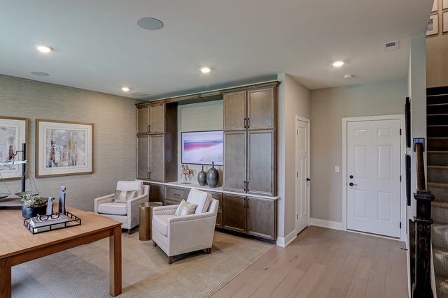 5032 Cedar Drive, Naperville, IL 60564