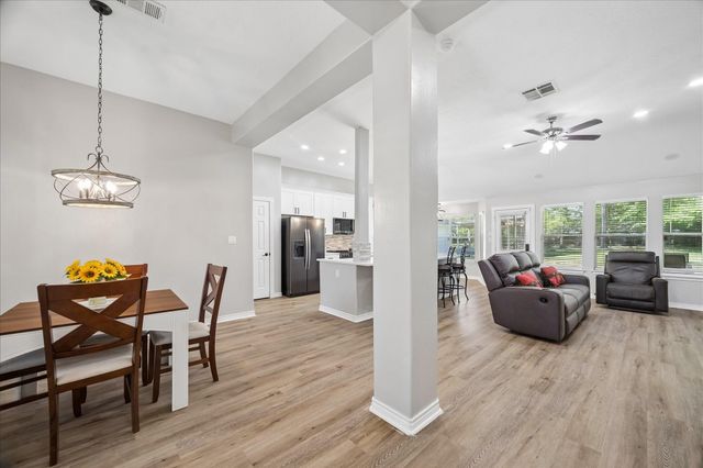 22711 Meadowsweet Drive Drive, Magnolia, TX 77355