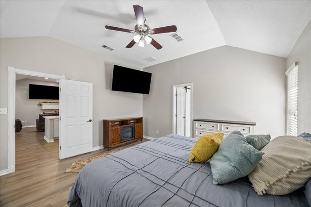 22711 Meadowsweet Drive Drive, Magnolia, TX 77355