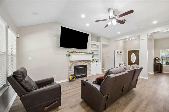 22711 Meadowsweet Drive Drive, Magnolia, TX 77355