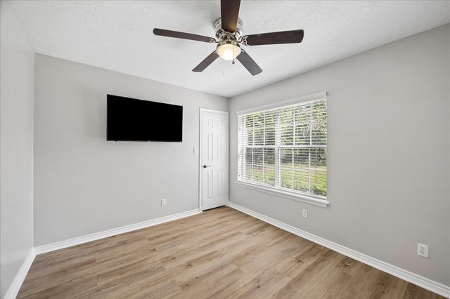 22711 Meadowsweet Drive Drive, Magnolia, TX 77355