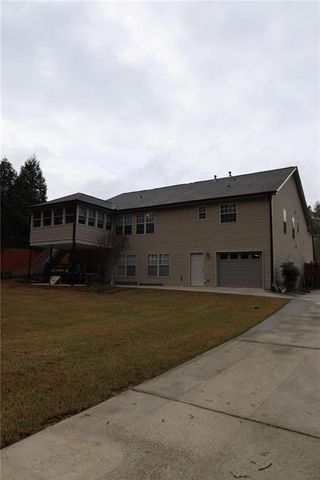 1067 Monticello Drive, Monroe, GA 30655