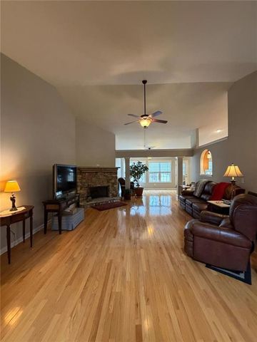 1067 Monticello Drive, Monroe, GA 30655