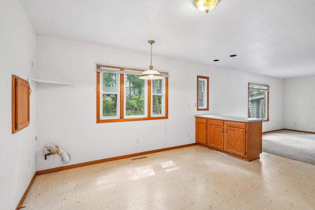 115 E Lake LANE, Colgate, WI 53017