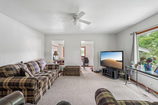 115 E Lake LANE, Colgate, WI 53017