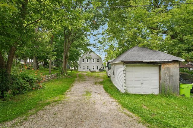 115 E Lake LANE, Colgate, WI 53017