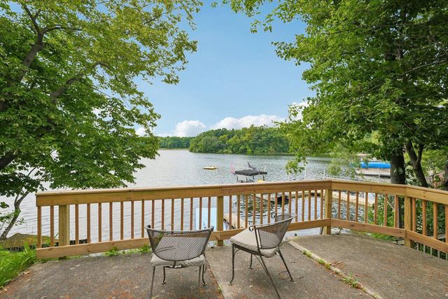 115 E Lake LANE, Colgate, WI 53017