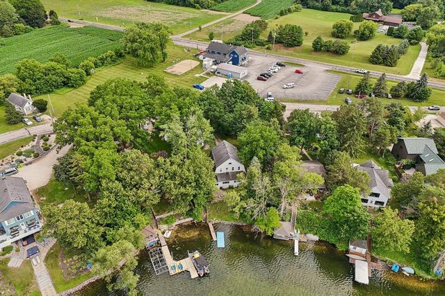 115 E Lake LANE, Colgate, WI 53017