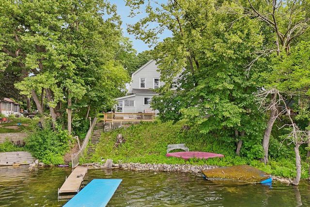 115 E Lake LANE, Colgate, WI 53017