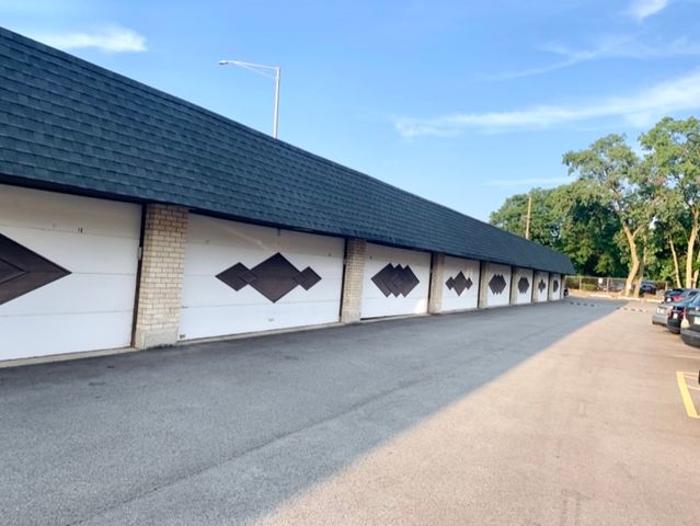 11107 S 84th Avenue 2A, Palos Hills, IL 60465