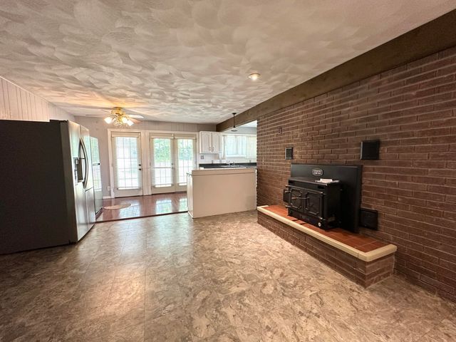 100 Mockingbird Hill Lane, Corbin, KY 40701