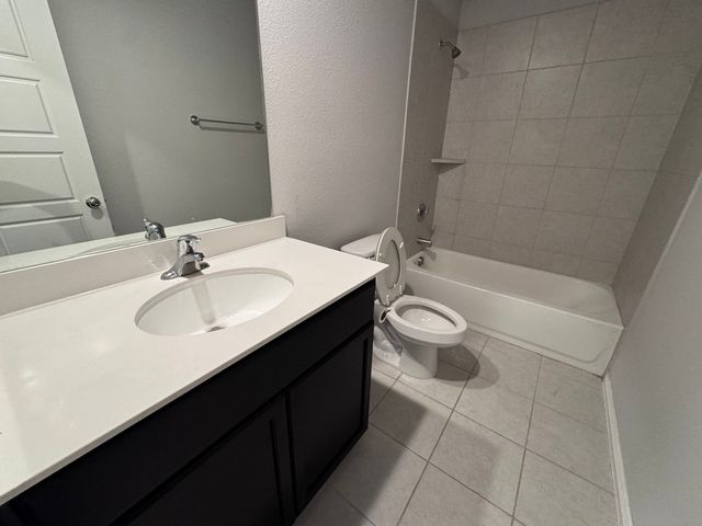 1323 Rosler Street, Mansfield, TX 76063
