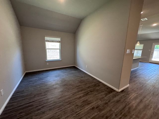 1323 Rosler Street, Mansfield, TX 76063