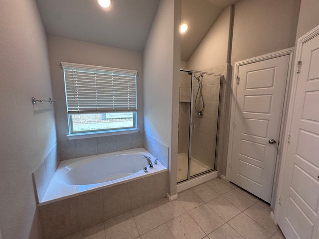 1323 Rosler Street, Mansfield, TX 76063