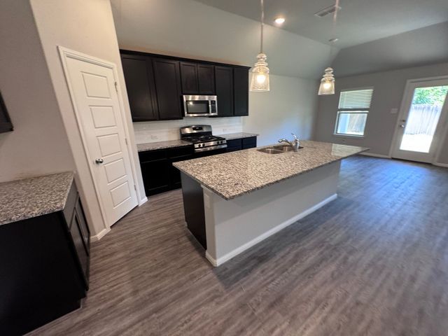 1323 Rosler Street, Mansfield, TX 76063