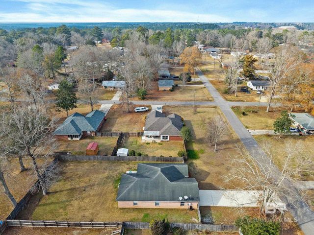 1403 N Day Avenue, Bay Minette, AL 36507