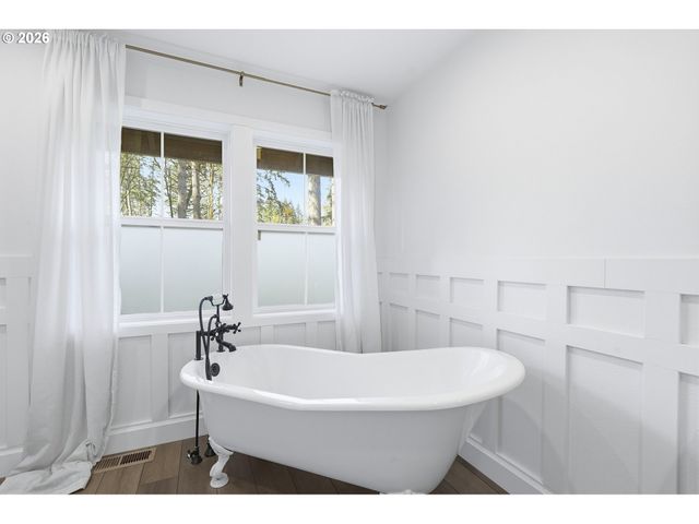 15680 S WAVE Rd, Mulino, OR 97042