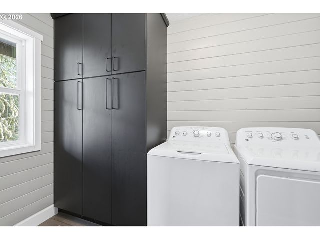 15680 S WAVE Rd, Mulino, OR 97042